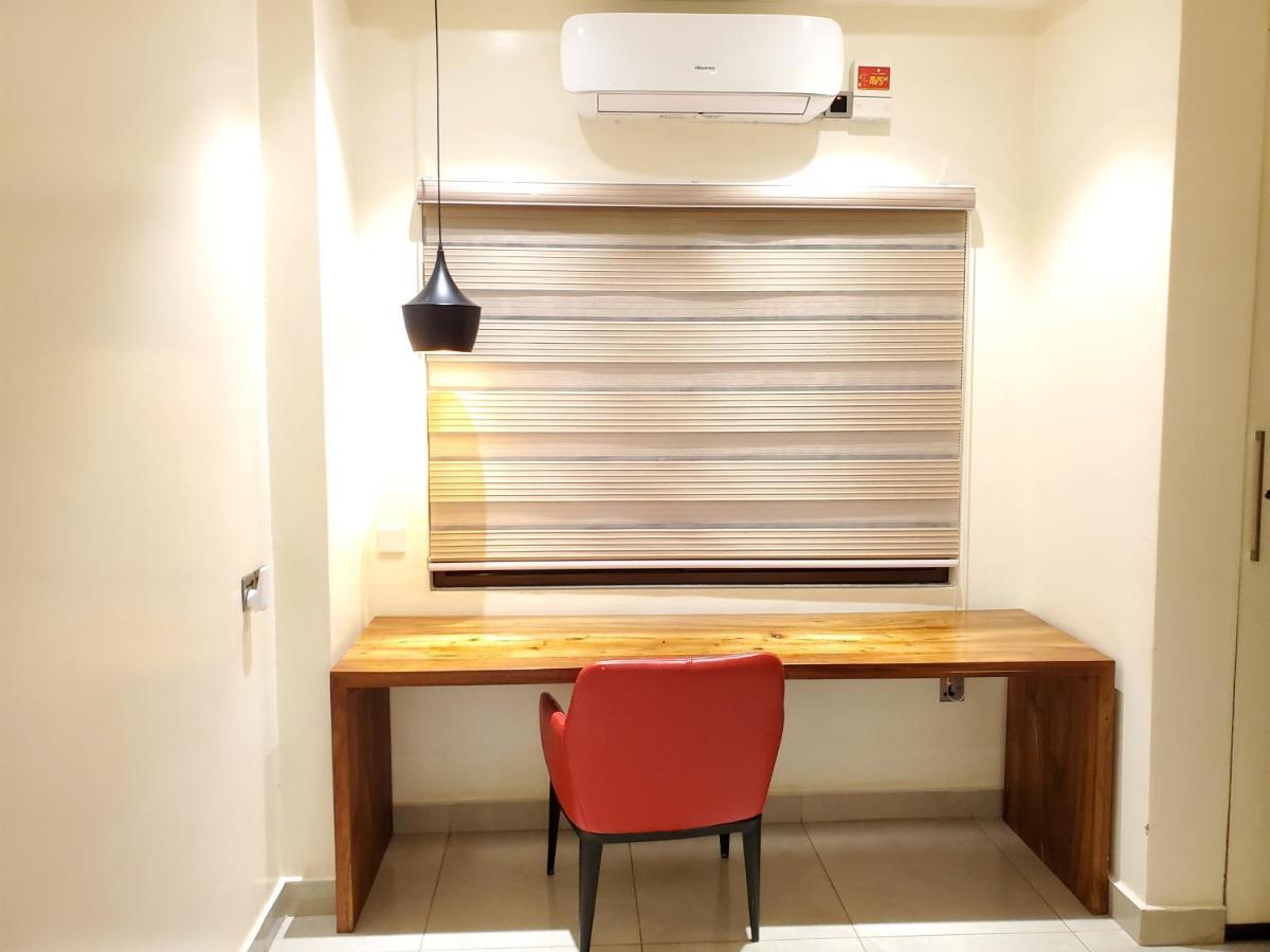 Millennium Terrace Hotel คัมพาลา ภายนอก รูปภาพ