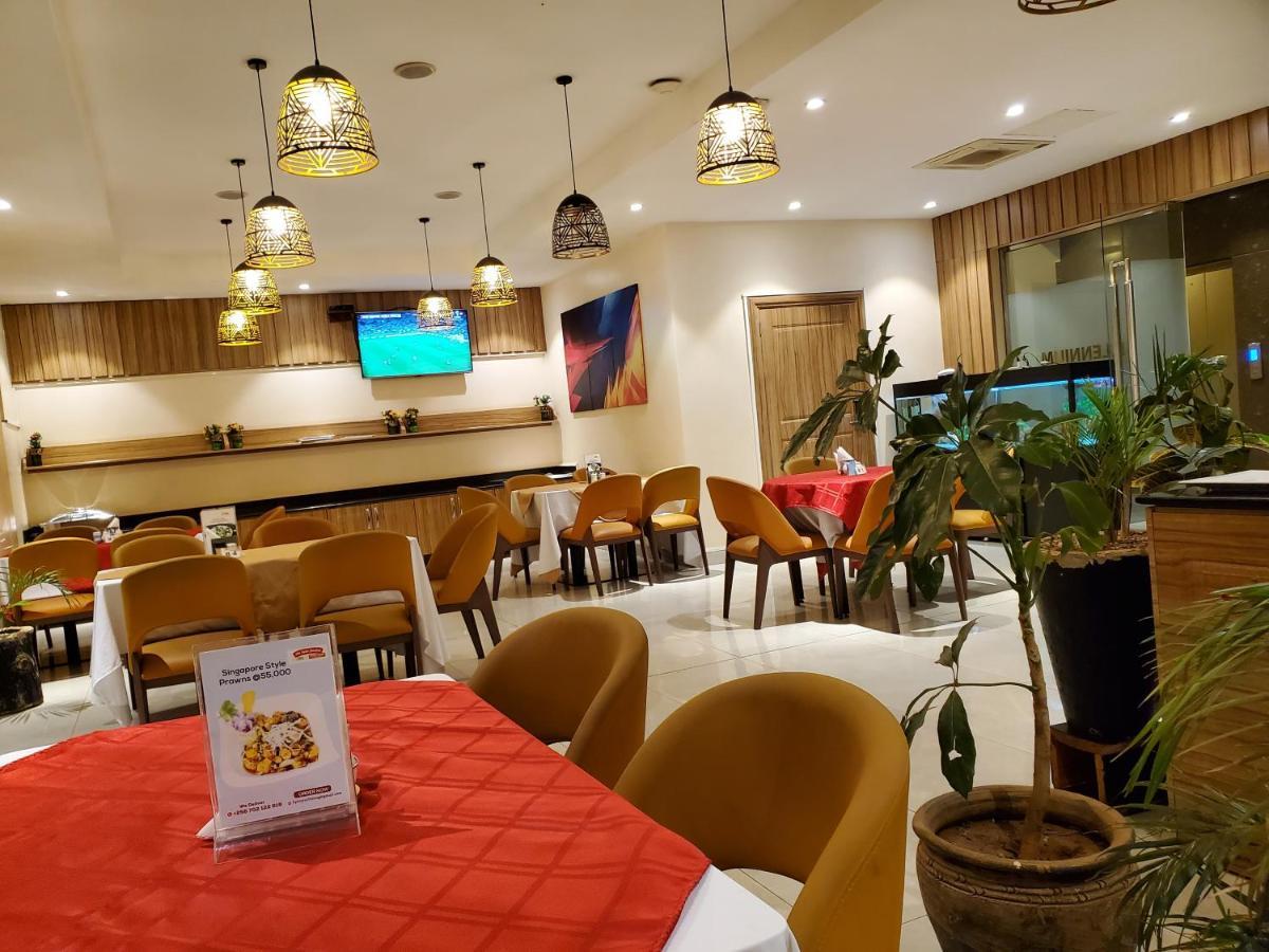 Millennium Terrace Hotel คัมพาลา ภายนอก รูปภาพ