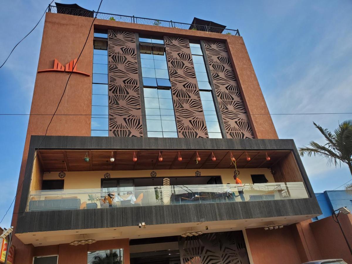 Millennium Terrace Hotel คัมพาลา ภายนอก รูปภาพ